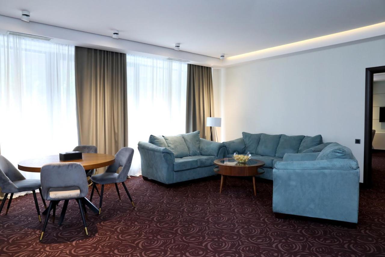 Best Western Plus Paradise Hotel 迪利然 外观 照片