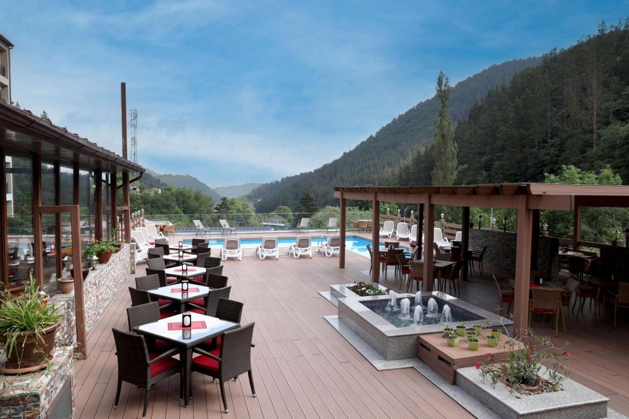 Best Western Plus Paradise Hotel 迪利然 外观 照片